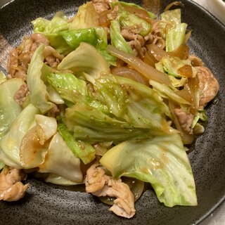 キャベツと豚肉の焼肉のたれ炒め